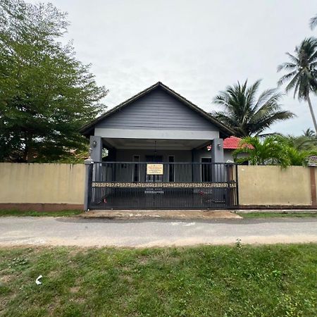 Relaxs Homestay Kota Bharu Dış mekan fotoğraf